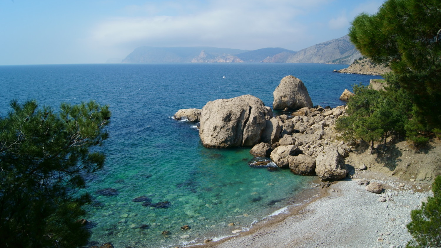 Туристы активно раскупают дорогостоящие отели в Крыму